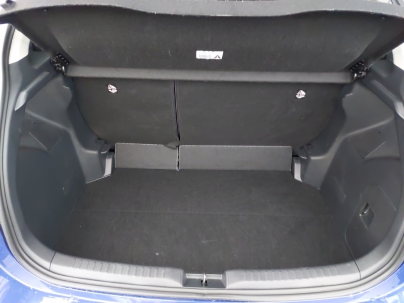 Used Mazda Mazda2 HYBRID 2024 for sale - 77597081: Photo 8