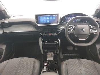 Used Peugeot 2008 2024 for sale - 79557486: Photo