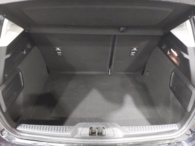 Used Ford Focus 2020 for sale - 78066537: Photo 8