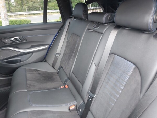 Used BMW 3 Series 2024 for sale - 76258777: Photo 6