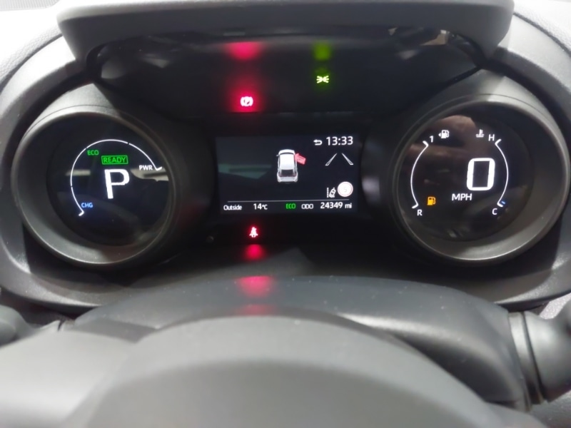 Used Toyota Yaris Cross 2022 for sale - 77670076: Photo 11