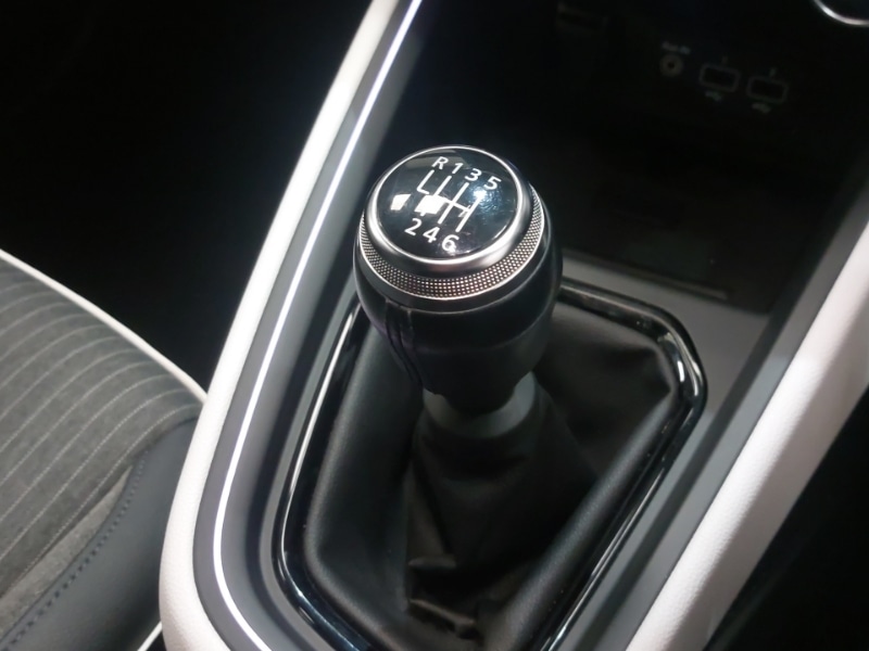 Used Renault Clio 2023 for sale - 77955365: Photo 12