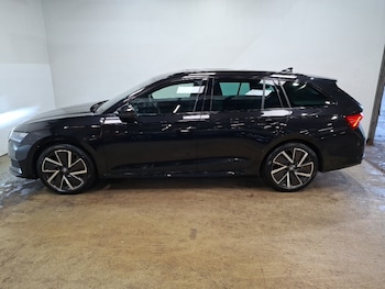 Used Skoda Octavia 2025 for sale - 79144006: Photo