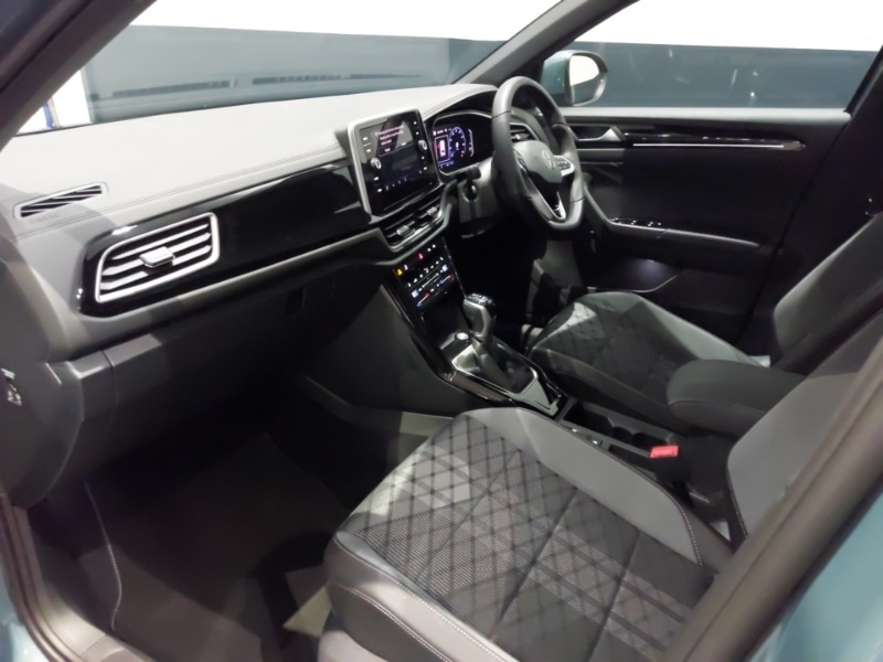 Used Volkswagen T-Roc 2025 for sale - 77028861: Photo 5