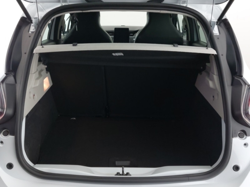 Used Renault Zoe 2020 for sale - 77876062: Photo 8