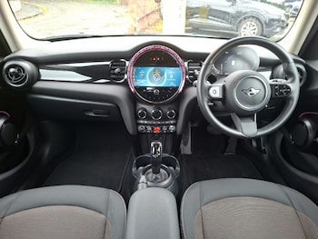 Used MINI Hatch 2023 for sale - 79100260: Photo