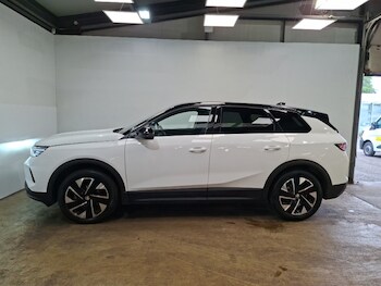 Used Vauxhall Grandland 2025 for sale - 79242529: Photo