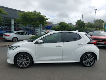 Used Toyota Yaris 2022 for sale - 78978262: Photo