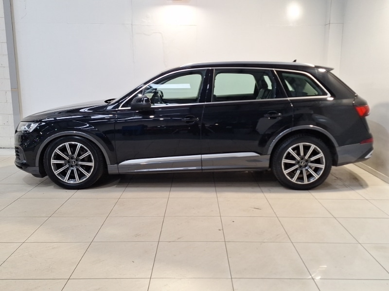 Used Audi Q7 2023 for sale - 77876376: Photo 4