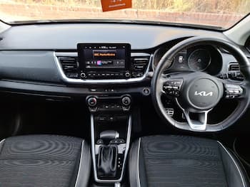 Used Kia Stonic 2023 for sale - 79746804: Photo