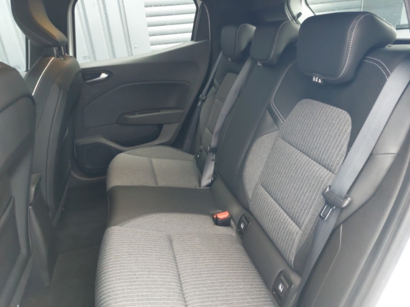 Used Renault Clio 2022 for sale - 77923810: Photo 6