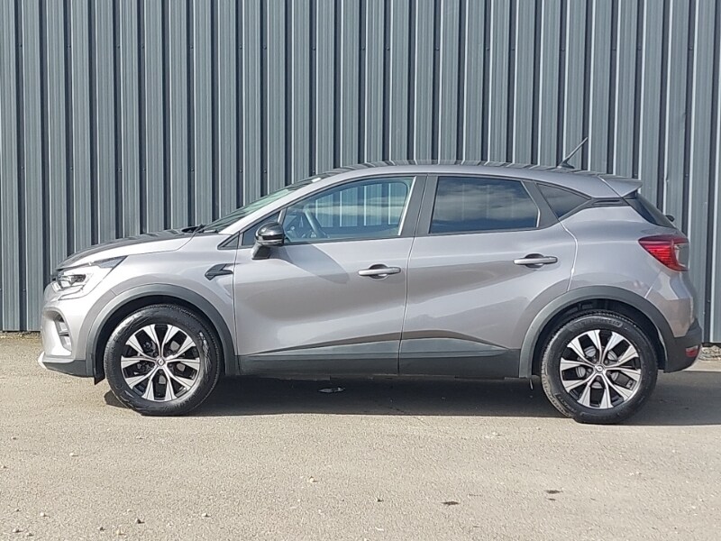 Used Renault Captur 2023 for sale - 77948377: Photo 4