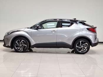 Used Toyota C-HR 2020 for sale - 74892100: Photo
