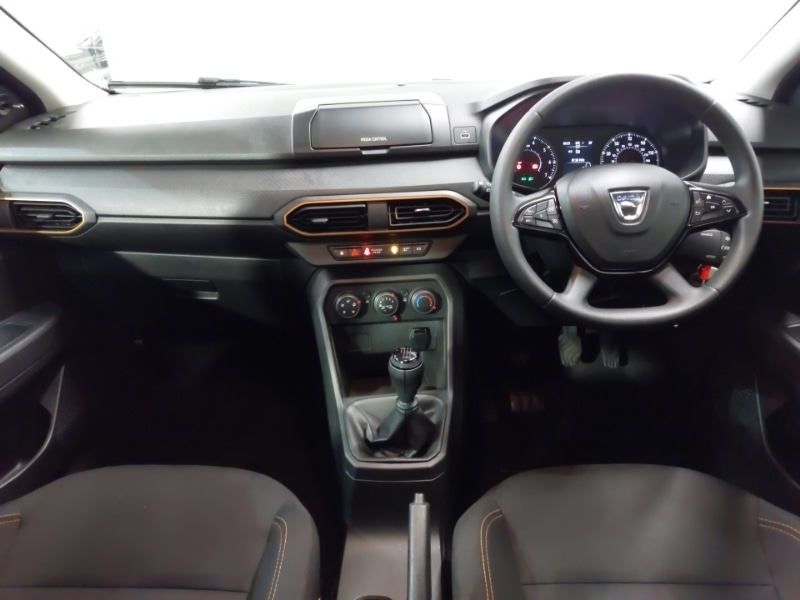 Used Dacia Sandero Stepway 2022 for sale - 76492689: Photo 2