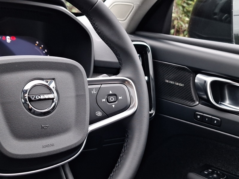 Used Volvo XC40 2025 for sale - 76426873: Photo 10