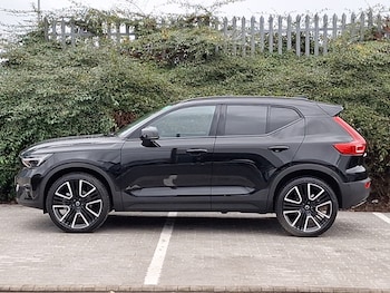 Used Volvo XC40 2025 for sale - 76426873: Photo