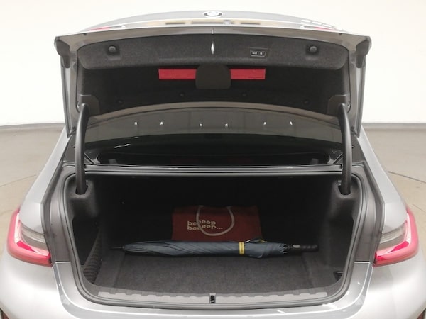 Used BMW 3 Series 2024 for sale - 76310445: Photo 8