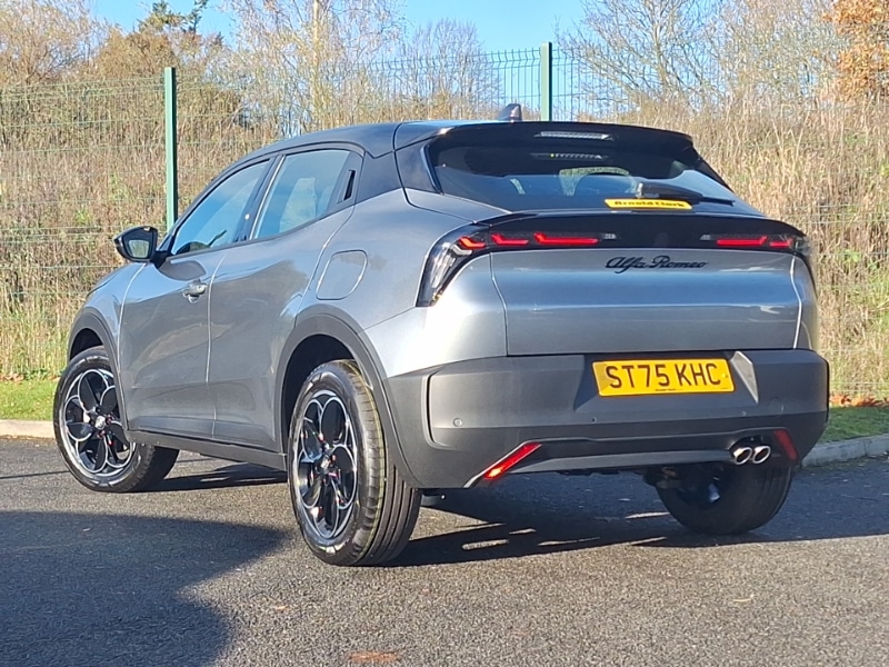 Used Alfa Romeo Junior 2025 for sale - 76578892: Photo 3