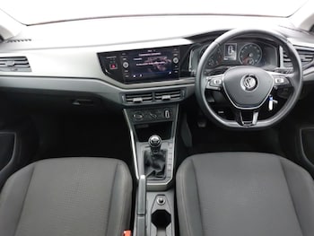 Used Volkswagen Polo 2019 for sale - 76849463: Photo