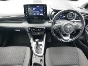 Used Toyota Yaris 2023 for sale - 79691026: Photo