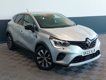 Used Renault Captur 2023 for sale - 78230483: Photo