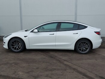 Used Tesla Model 3 2022 for sale - 77823285: Photo