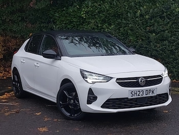 Vauxhall - Corsa