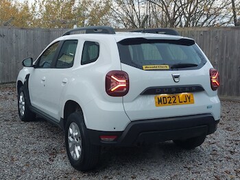 Used Dacia Duster 2022 for sale - 77066190: Photo
