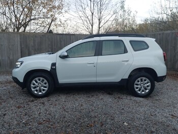 Used Dacia Duster 2022 for sale - 77066190: Photo