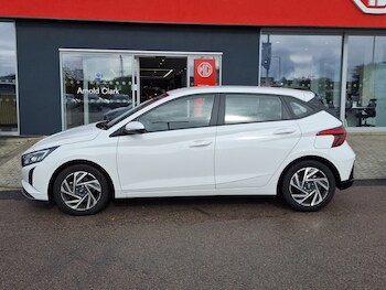 Used Hyundai i20 2024 for sale - 76668845: Photo