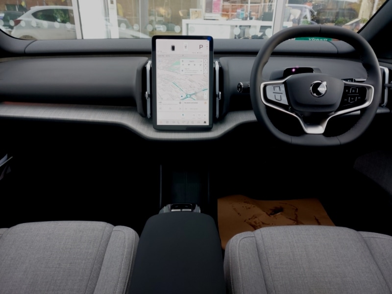 Used Volvo EX30 2025 for sale - 77170057: Photo 2