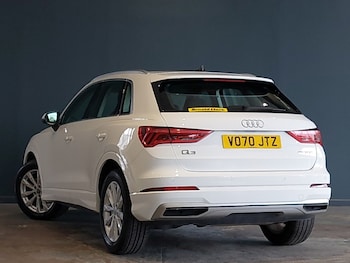 Used Audi Q3 2020 for sale - 76567576: Photo