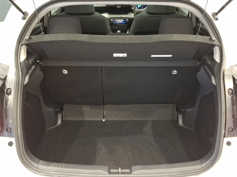 Used Toyota Yaris 2023 for sale - 78164963: Photo 8