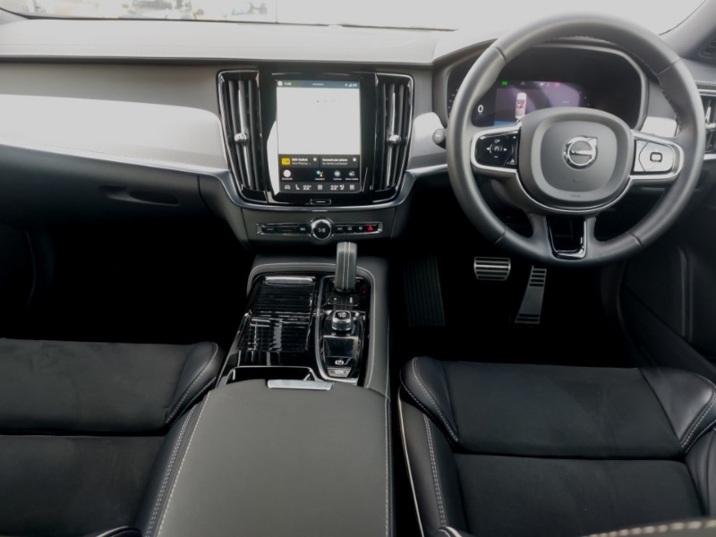 Used Volvo S90 2022 for sale - 78133285: Photo 2