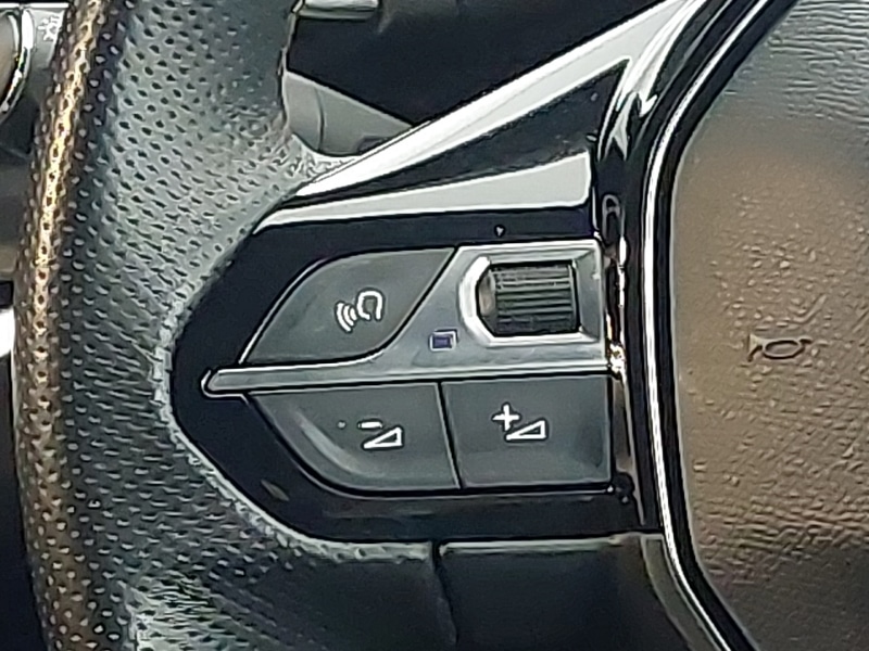 Used Peugeot 3008 2022 for sale - 77881938: Photo 10