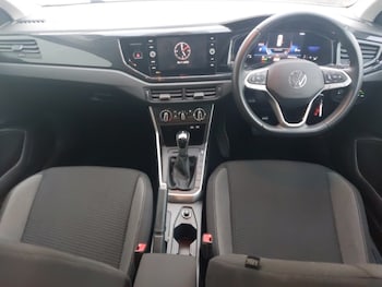 Used Volkswagen Polo 2021 for sale - 76502619: Photo