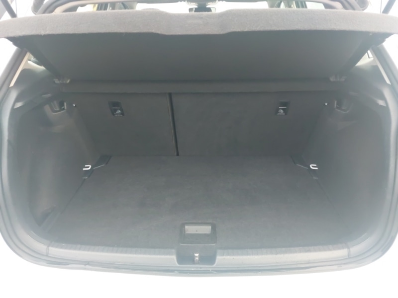 Used Volkswagen Polo 2021 for sale - 76502619: Photo 8