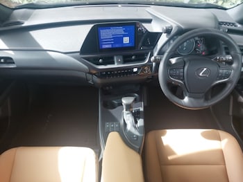 Used Lexus UX 2023 for sale - 78853147: Photo