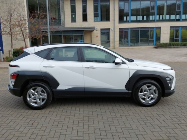 Used Hyundai KONA 2025 for sale - 76310249: Photo 4