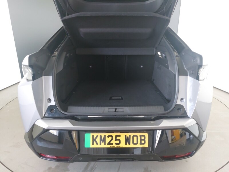 Used Peugeot 3008 2025 for sale - 77949631: Photo 8