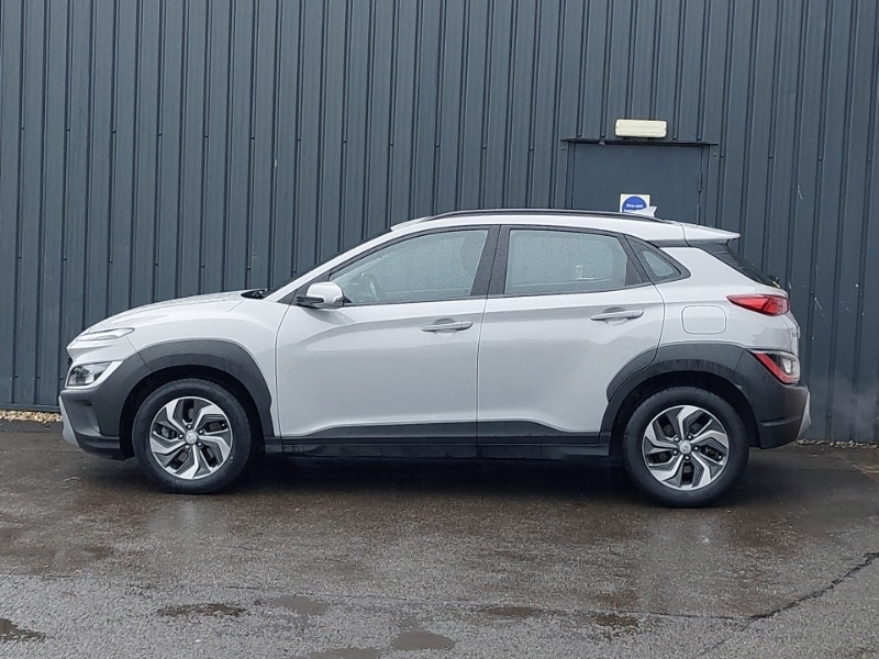 Used Hyundai KONA 2022 for sale - 76567649: Photo 4