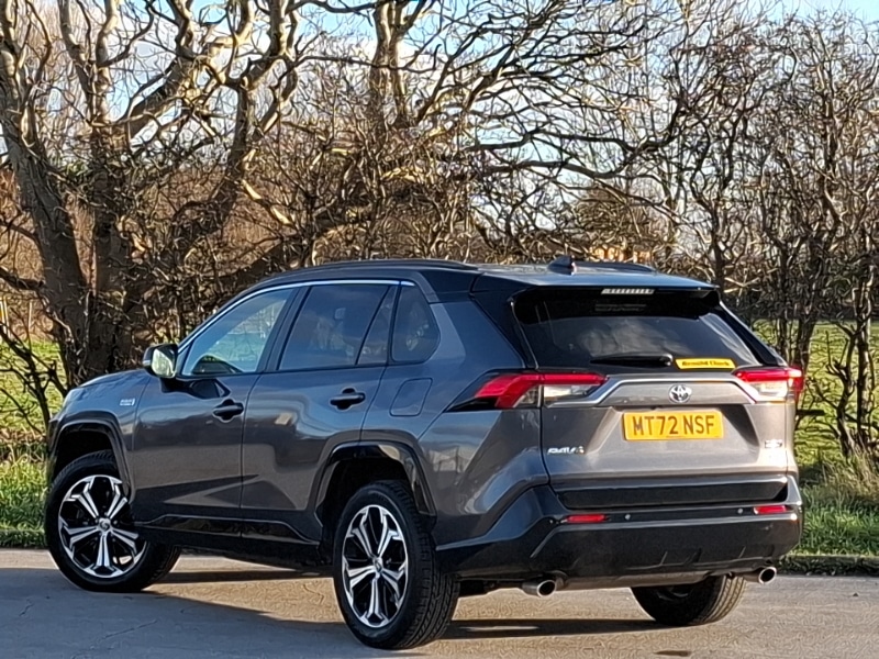 Used Toyota RAV4 2022 for sale - 77816927: Photo 3