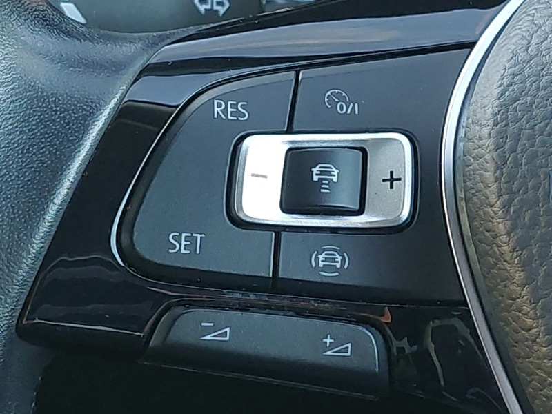 Used Volkswagen T-Roc 2021 for sale - 77266312: Photo 12