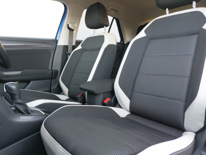 Used Volkswagen T-Roc 2021 for sale - 77266312: Photo 5