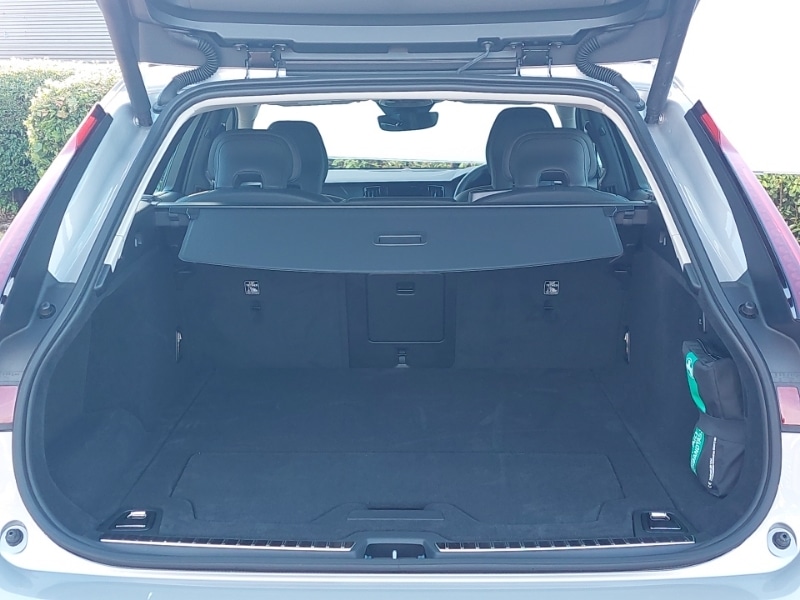 Used Volvo V90 2025 for sale - 76666477: Photo 8