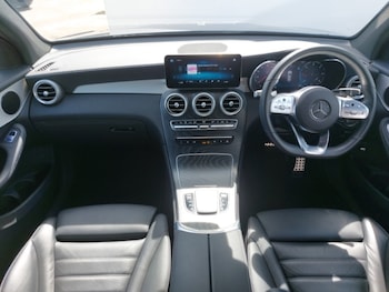 Used Mercedes-Benz GLC 2022 for sale - 78674701: Photo