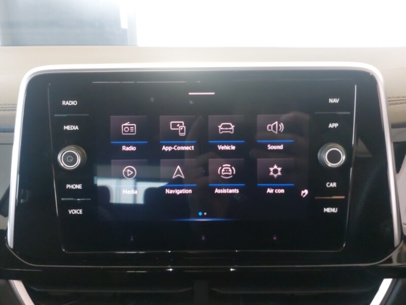 Used Volkswagen T-Roc 2023 for sale - 77924514: Photo 8