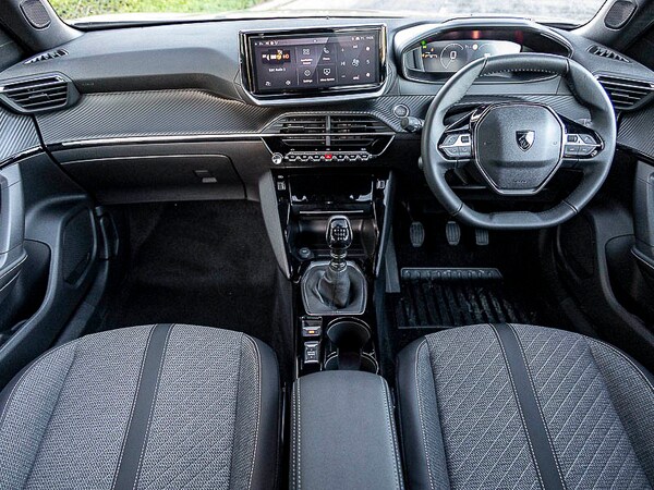 Used Peugeot 2008 2025 for sale - 76258630: Photo 2
