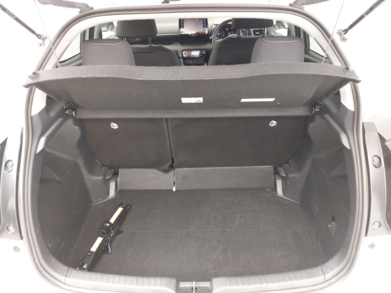 Used Toyota Yaris 2023 for sale - 77923759: Photo 8