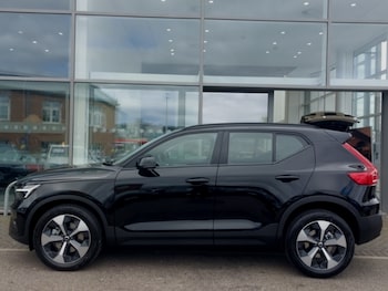 Used Volvo XC40 2026 for sale - 79069688: Photo
